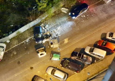 МВР: Уапсен турскиот државјанин кој синоќа удри во контејнери и возило во Аеродром и избега од местото | Сител Телевизија