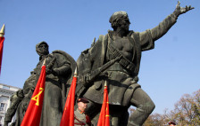 Градот Скопје со оддавање почит и признанија го слави 13 Ноември – Денот на ослободувањето | Сител Телевизија