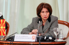 Сиљановска-Давкова: Фемицидот е еден од најтешките општествени проблеми со коишто сме соочени | Сител Телевизија