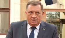 Поради говорот на омраза на Додик, СНСД ќе плати казна од 15.000 евра | Сител Телевизија