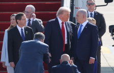 Трамп во писмо до израелскиот претседател Херцог побара да го помилува премиерот Нетанјаху | Сител Телевизија