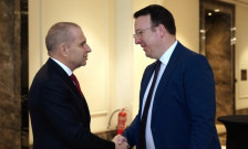 Потпишување договор за изградба на меѓуграничниот железнички тунел на пругата со Бугарија | Сител Телевизија