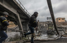 Украински власти: Двајца убиени, шестмина повредени во руските напади врз Киев | Сител Телевизија