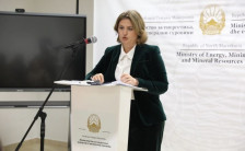 Божиновска: Нема да има никаква криза, државата има резерви на мазут | Сител Телевизија