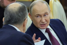 Лавров тврди дека Украинците ја нападнале резиденцијата на Путин, Зеленски негира | Сител Телевизија