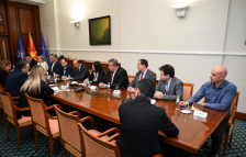 Министерството за правда ќе формира работна група за Изборниот законик | Сител Телевизија