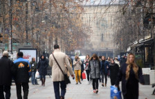 Третина од домаќинствата во земјава живеат во трисобен стан меѓу 51 и 70 метри квадратни, 71% се греат на цврсти горива, а 20% на струја | Сител Телевизија