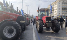 Најавени нови блокади на грчките земјоделците на граничните премин Евзони и Ники | Сител Телевизија