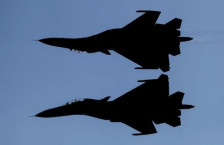 Полска ги подигна борбените авиони поради руски напад врз цели во западна Украина | Сител Телевизија