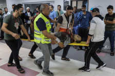 Во израелски напад врз училиште во Појасот Газа загинаа петмина Палестинци | Сител Телевизија