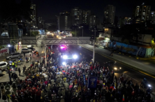 Експлозии во Каракас, забележани и авиони во низок лет - Мадуро прогласи вонредна состојба | Сител Телевизија