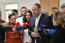 Првото бебе во државата е Евгенија, трето дете на семејството Камчеви | Сител Телевизија