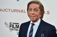 Почина италијанскиот моден креатор Валентино | Сител Телевизија