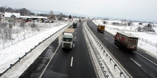 Сообраќајот низ државните патишта се одвива во зимски услови, сите патни правци се проодни | Сител Телевизија