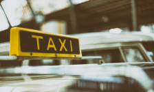 Дводневен штрајк на таксистите во Грција | Сител Телевизија