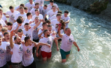 Крстот во Гостивар го фати Бобан Симјаноски | Сител Телевизија