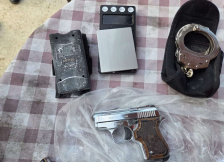 Претрес во викендица во село Војник, пронајден пиштол и други предмети | Сител Телевизија