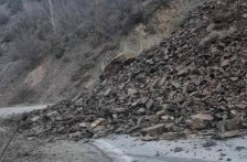 Во прекин сообраќајот на патот Берово - Струмица | Сител Телевизија