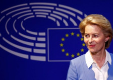 Фон дер Лајен: Близу сме до договор со САД за заедничка рамка за просперитет на Украина | Сител Телевизија