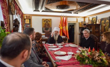 Божикна средба кај Архиепископот Стефан | Сител Телевизија