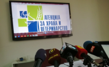 АХВ: Уништени над еден тон небезбедна храна од продавниците за здрава храна | Сител Телевизија