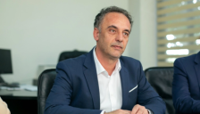 Алиу: Министерството за здравство нема да дозволи ниту еден пациент со ретка болест да чека ниту ден за лекови | Сител Телевизија