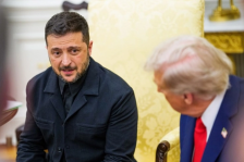 Трамп го предупреди Зеленски: Ќе ја пропуштите шансата за мир ако не дејствувате | Сител Телевизија