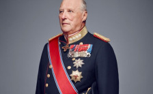 Кралот на Норвешка, Харалд хоспитализиран во Шпанија | Сител Телевизија