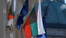 Доколку Радев стане премиер на Бугарија, се очекува уште позаострен дијалог со Македонија | Сител Телевизија