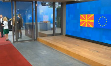 Мицкоски за нон-пејперот на Кос: Наше е да работиме за полноправно членство во ЕУ | Сител Телевизија