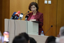 Сиљановска-Давкова: Одговорни сме кон јазикот како кон непроценливо богатство и моќно миротворно оружје | Сител Телевизија