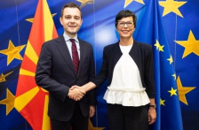 Муцунски во Брисел на средби со еврокомесарката за проширување Марта Кос и други претставници на ЕК и ЕП | Сител Телевизија