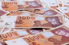 Се фалсификувале документи за „Мерцедес-Мајбах“ и Буџетот се оштетил за 1,9 милиони денари | Сител Телевизија