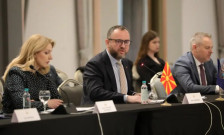 Тошковски: Секој полицаец ќе даде максимум за спречување на насилство, но потребен е поефикасен институционален одговор | Сител Телевизија