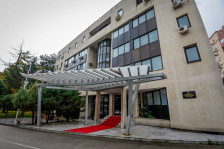 Кривична пријава за повеќе лица и две фирми од Гостивар, граделе без дозвола и фалисификувале документи | Сител Телевизија