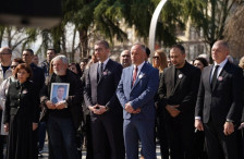 Мицкоски од Кочани: Нека споменот за нив остане вечен, а нашата заедничка човечност и единството нека бидат сила што ќе нè води напред | Сител Телевизија