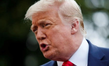 Гувернерот на Флорида го одобри преименувањето на аеродромот Палм Бич по Трамп | Сител Телевизија