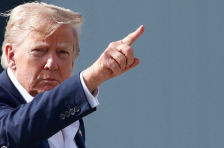 Трамп изјави дека САД и Израел „многу силно“ ќе го удрат Иран во текот на следната недела | Сител Телевизија