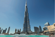 Хотелите во Дубаи бесплатно им го продолжуваат престојот на заглавените туристи | Сител Телевизија