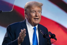 Трамп: Американските сили почнаа со расчистување на Ормуската Теснина | Сител Телевизија