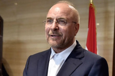 Претседателот на иранскиот парламент го обвини Трамп дека „слепо ги следи наредбите“ на Нетанјаху | Сител Телевизија