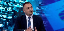 Миле Цеков ја напушти пратеничката група на ЗНАМ, ќе делува како независен пратеник | Сител Телевизија