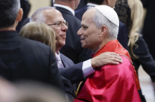 Полицијата на Илиноис добила дојава за бомба во куќата на братот на папата Лав | Сител Телевизија