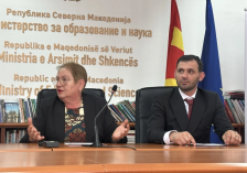 Јаневска по случајот со повредениот ученик: Неопходна е секторска соработка, но и родителите да посветат внимание на своите деца | Сител Телевизија