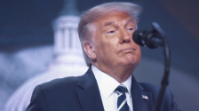Трамп објави десетици декласифицирани документи за НЛО | Сител Телевизија