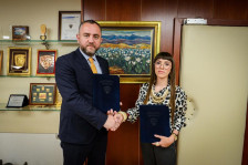 Потпишан меморандум меѓу Фондацијата „Фросина Кулакова“ и МВР за безбедност во сообраќајот | Сител Телевизија