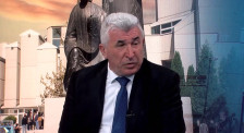 Тема на денот со Александар Атанасовски, универзитетски професор | Сител Телевизија