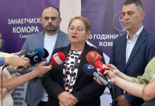Јаневска најави лиценцирање на училишните психолози, Ѓорѓиевски ќе разговара со директорите за забрана на мобилни телефони на настава | Сител Телевизија