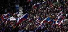 Протести во Чешка во знак на поддршка на неависноста на јавниот сервис | Сител Телевизија
