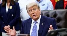 Трамп: САД и Иран наскоро може да постигнат мировен договор | Сител Телевизија